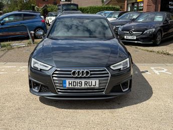 Audi A4 Avant 2.0 TFSI 40 S line Estate 5dr Petrol S Tronic Euro 6 (s/s) (190 