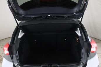 Ford Focus 1.0T EcoBoost Active Euro 6 (s/s) 5dr