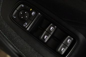 MG MG5 61.1kWh Trophy Long Range Auto 5dr