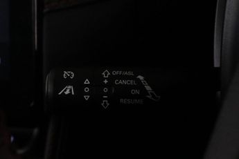 MG MG ZS 72.6kWh Trophy Connect Long Range Auto 5dr