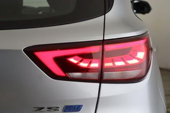 MG MG ZS 72.6kWh Trophy Connect Long Range Auto 5dr