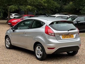 Ford Fiesta 1.0 Zetec Euro 5 (s/s) 3dr