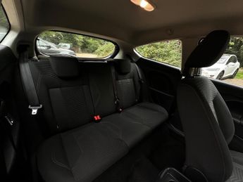 Ford Fiesta 1.0 Zetec Euro 5 (s/s) 3dr