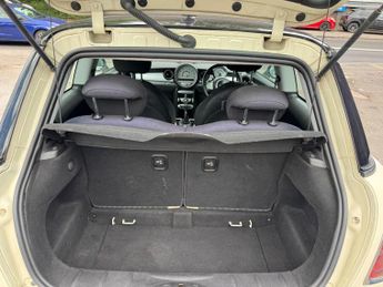 MINI Hatch 1.6 Cooper Steptronic Euro 4 3dr