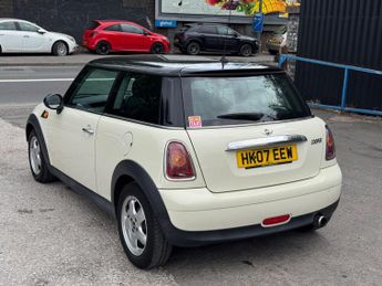 MINI Hatch 1.6 Cooper Steptronic Euro 4 3dr