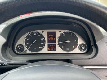 Mercedes-Benz B Class 2.0 B200 CDI Sport CVT 5dr