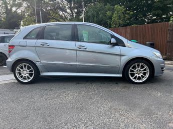 Mercedes-Benz B Class 2.0 B200 CDI Sport CVT 5dr