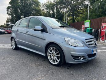 Mercedes-Benz B Class 2.0 B200 CDI Sport CVT 5dr