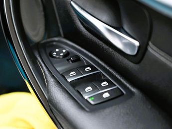 BMW 3 SERIES 2.0 320d M Sport Shadow Edition Touring 5dr Diesel Auto xDrive E