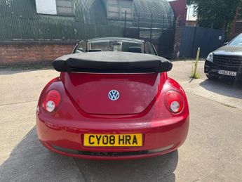 Volkswagen Beetle 2.0 S Cabriolet Auto Euro 4 2dr