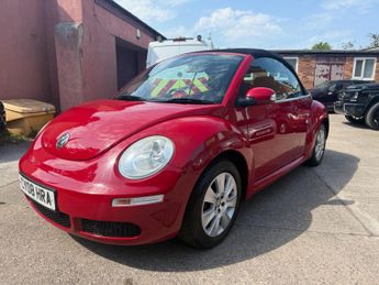 Volkswagen Beetle 2.0 S Cabriolet Auto Euro 4 2dr