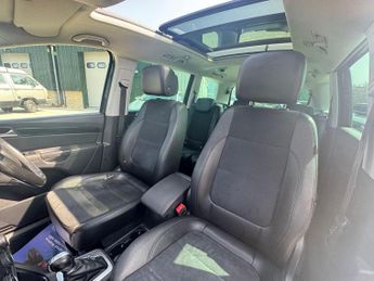 Volkswagen Sharan 2.0 TDI SEL DSG Euro 6 (s/s) 5dr
