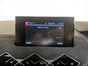 DS AUTOMOBILES DS 3 CROSSBACK E-TENSE 50kWh Performance Line Crossback Auto 5dr