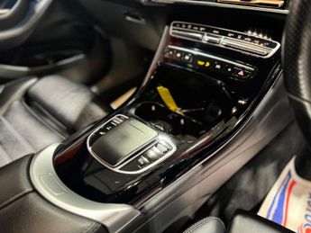 Mercedes-Benz EQC EQC 400 80kWh AMG Line Auto 4MATIC 5dr