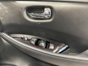 Nissan Leaf 40kWh Tekna Auto 5dr