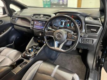 Nissan Leaf 40kWh Tekna Auto 5dr