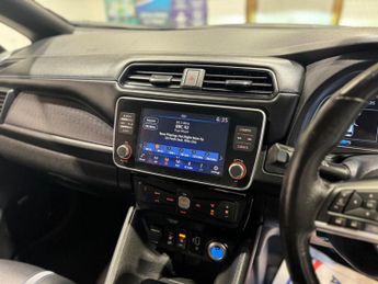 Nissan Leaf 40kWh Tekna Auto 5dr