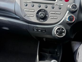 Honda Jazz 1.4 i-VTEC ES i SHIFT Euro 4 5dr