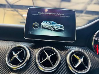 Mercedes-Benz A Class 1.6 A200 AMG Line (Executive) 7G-DCT Euro 6 (s/s) 5dr