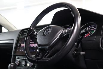 Volkswagen Golf 1.0 TSI SE DSG Euro 6 (s/s) 5dr