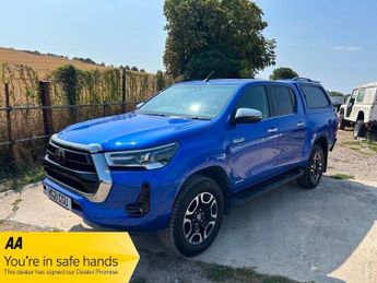 Toyota Hi Lux 2.8 D-4D Invincible Auto 4WD Euro 6 (s/s) 4dr