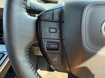 Toyota bZ4X 71.4kWh Motion Auto 5dr (11kW OBC)