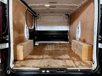 Renault Trafic 2.0 dCi Blue SL28 Business L1 H1 Euro 6 (s/s) 5dr