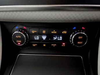 Mercedes-Benz A Class 1.5 A180d Sport (Executive) 7G-DCT Euro 6 (s/s) 5dr