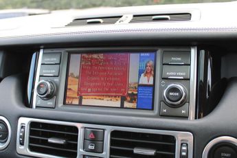Land Rover Range Rover 4.4 TD V8 Vogue Auto 4WD Euro 5 5dr