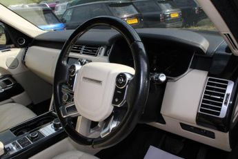 Land Rover Range Rover 4.4 SD V8 Autobiography Auto 4WD Euro 5 5dr