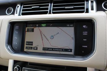 Land Rover Range Rover 4.4 SD V8 Autobiography Auto 4WD Euro 5 5dr