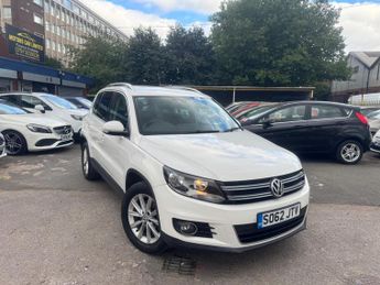 Volkswagen Tiguan 2.0 TDI BlueMotion Tech SE DSG 4WD Euro 5 (s/s) 5dr