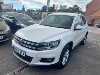 Volkswagen Tiguan 2.0 TDI BlueMotion Tech SE DSG 4WD Euro 5 (s/s) 5dr