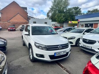 Volkswagen Tiguan 2.0 TDI BlueMotion Tech SE DSG 4WD Euro 5 (s/s) 5dr
