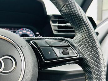 Audi A3 2.0 TDI 35 S line S Tronic Euro 6 (s/s) 4dr