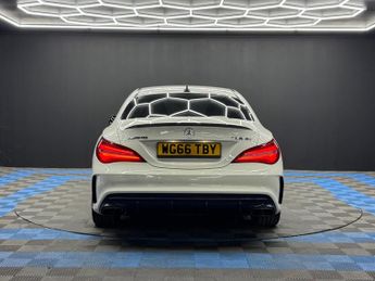 Mercedes-Benz CLA 2.0 CLA45 AMG Coupe SpdS DCT 4MATIC Euro 6 (s/s) 4dr