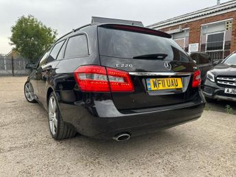 Mercedes-Benz E Class 2.1 E220 CDI BlueEfficiency SE Tiptronic Euro 5 5dr