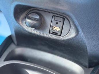 Toyota Yaris 1.5 VVT-h Excel E-CVT Euro 6 5dr (Safety Sense, 15in)