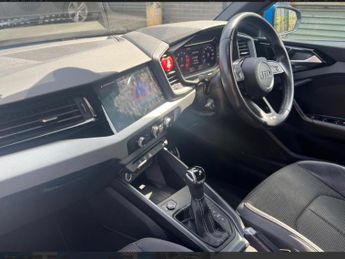 Audi A1 1.0 TFSI 25 S line Sportback S Tronic Euro 6 (s/s) 5dr