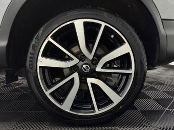 Nissan Qashqai 1.6 dCi Tekna XTRON 2WD Euro 5 (s/s) 5dr