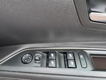 Peugeot 5008 1.2 PureTech Allure EAT Euro 6 (s/s) 5dr