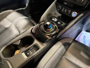 Nissan Leaf 40kWh Tekna Auto 5dr