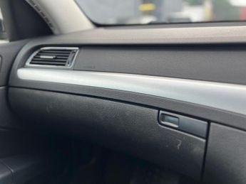 Skoda Superb 2.0 TDI SE DSG Euro 5 (s/s) 5dr