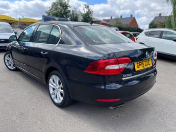 Skoda Superb 2.0 TDI SE DSG Euro 5 (s/s) 5dr