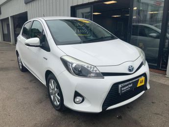 Toyota Yaris 1.5 VVT-h Icon Plus CVT Euro 5 5dr