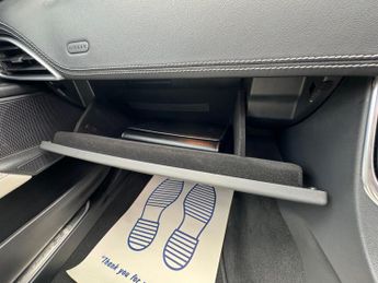 Jaguar XE 2.0d R-Sport Auto Euro 6 (s/s) 4dr