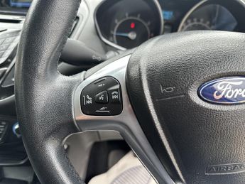 Ford B-Max 1.6 Zetec MPV 5dr Petrol Powershift Euro 5 (105 ps)