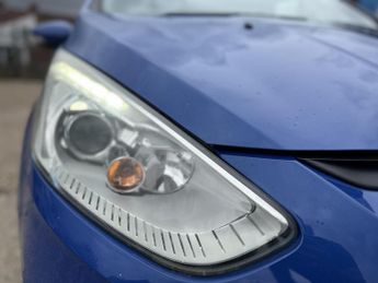 Ford B-Max 1.6 Zetec MPV 5dr Petrol Powershift Euro 5 (105 ps)