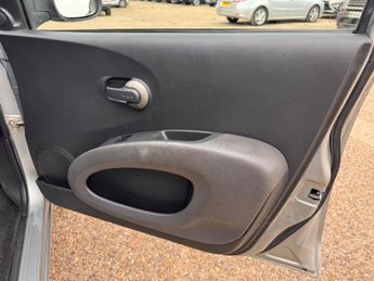 Nissan Micra 1.4 16v SE 5dr