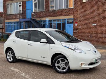 Nissan Leaf 30kWh Acenta Auto 5dr
